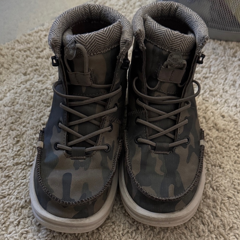 Camouflage High-Top Sneaker Boots